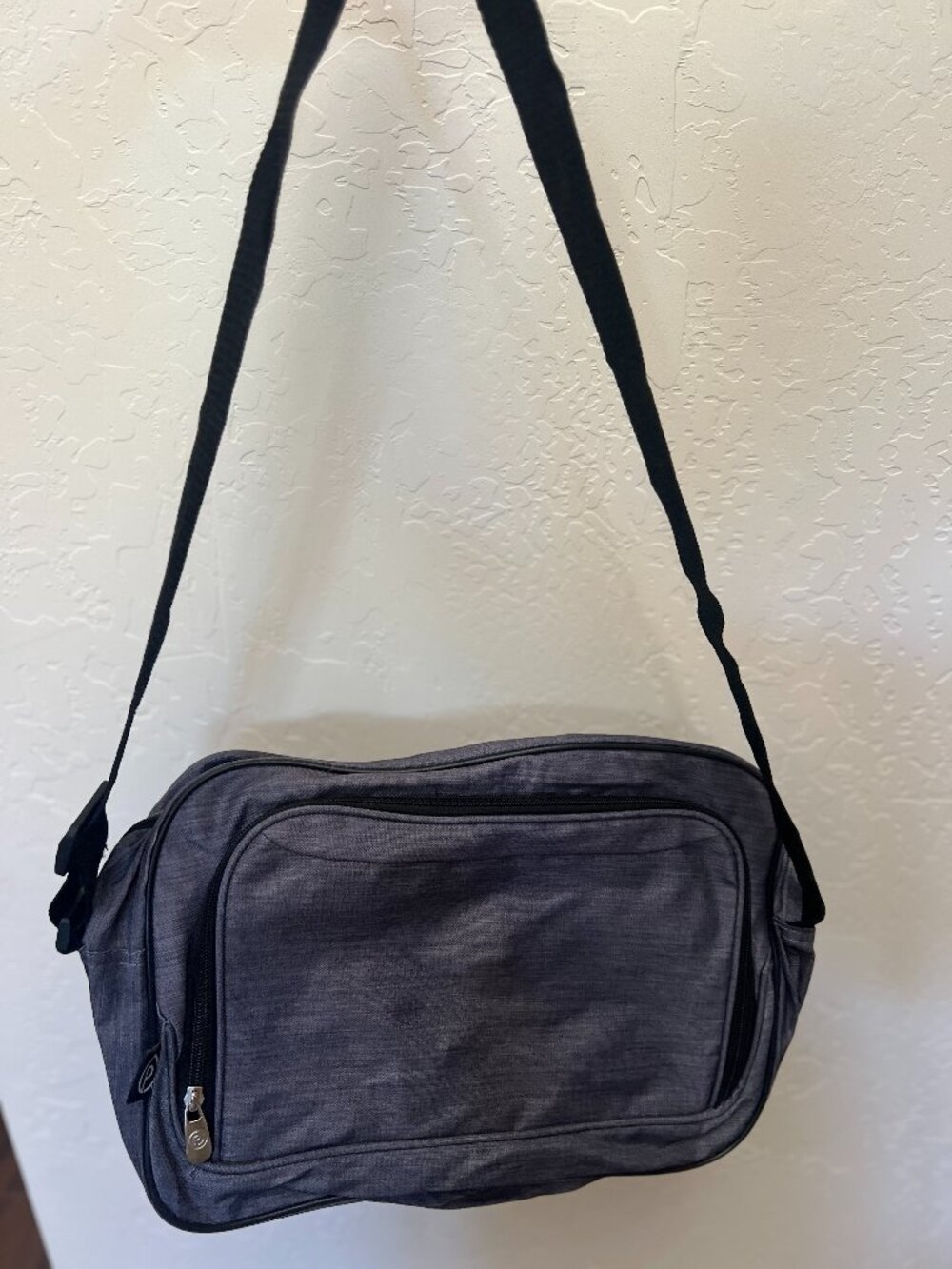 PROTEGE Grey Laptop Messenger Crossbody Bag Briefcase Work Travel School